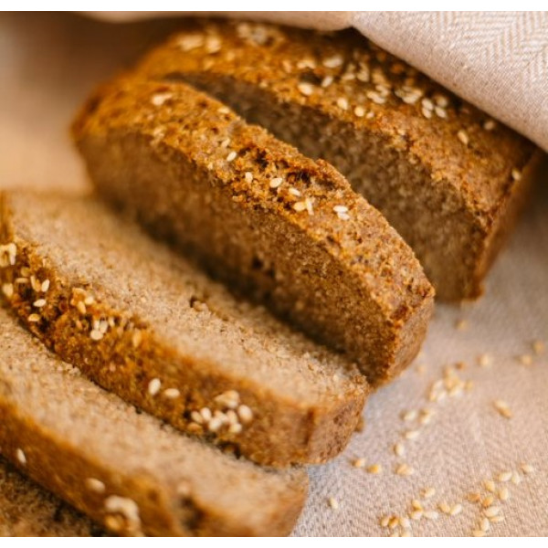 Миндальный темный КЕТО-хлеб: рецепт для духовки и мультиварки